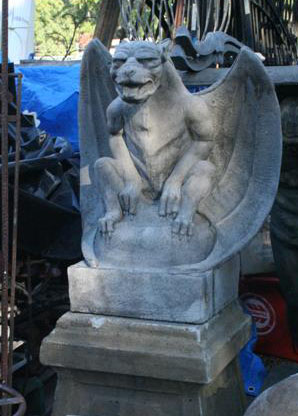 18179236_gargoyles004medium.jpg