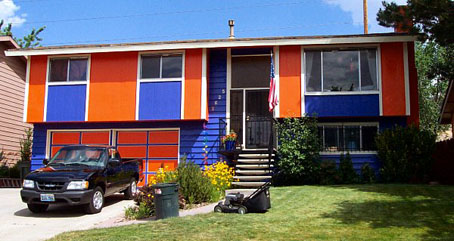 ugly-house.jpg